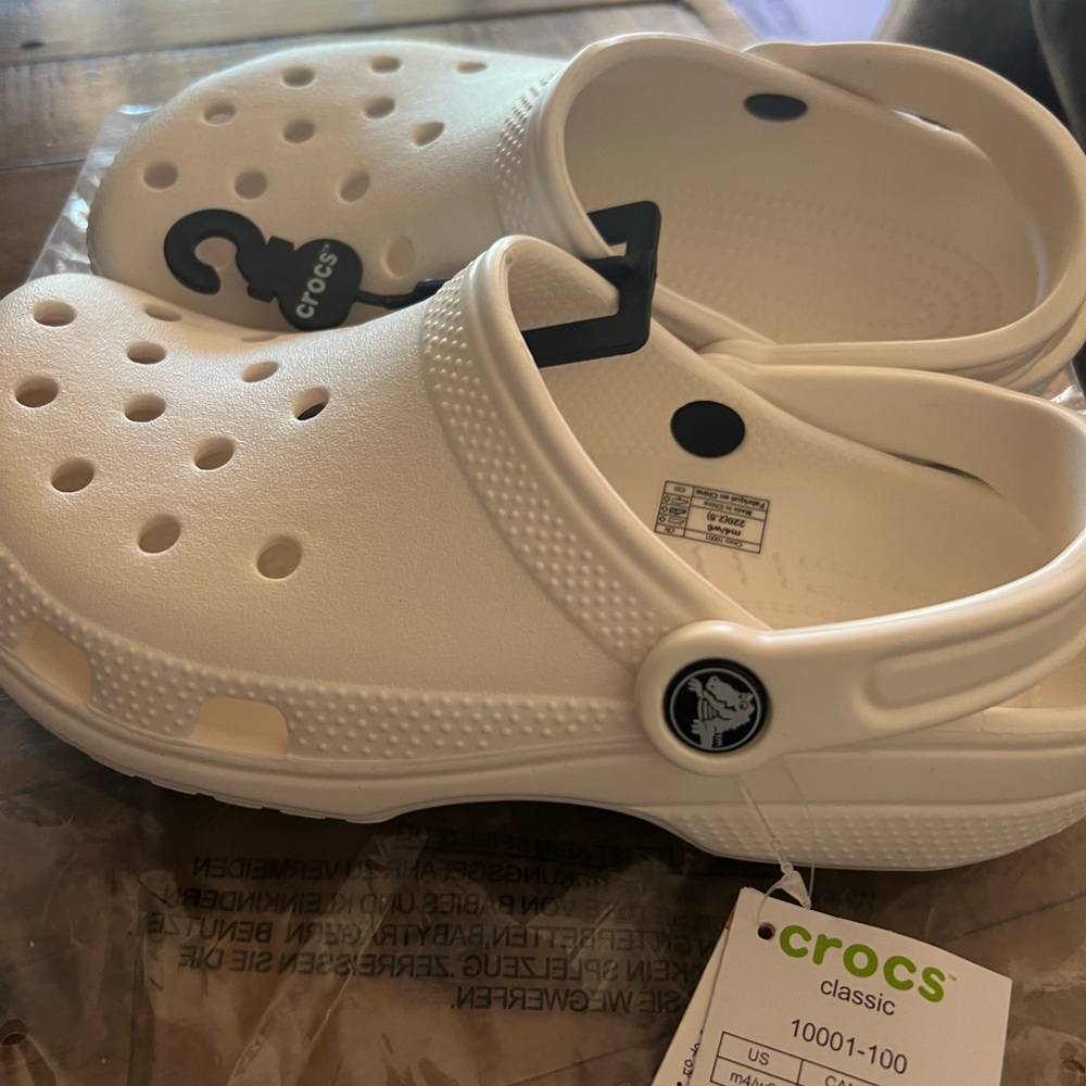 Crocs